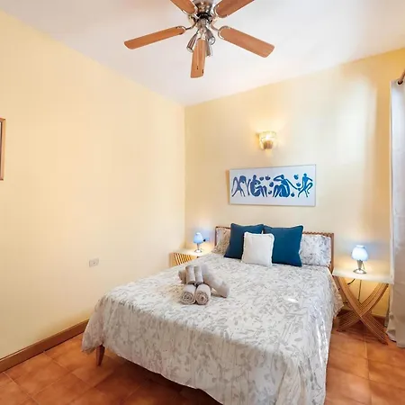 شقة For 4 People In Tenerife, Cleaning Included Acantilado de los Gigantes
