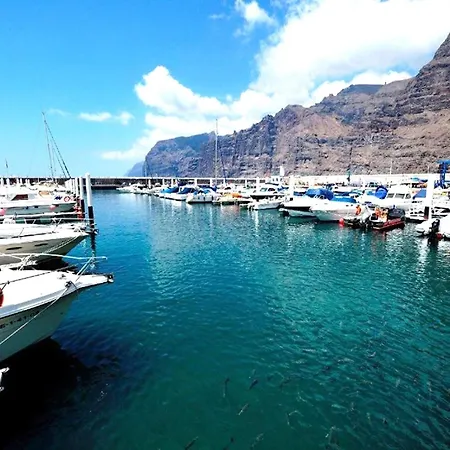 For 4 People In Tenerife, Cleaning Included Acantilado de los Gigantes