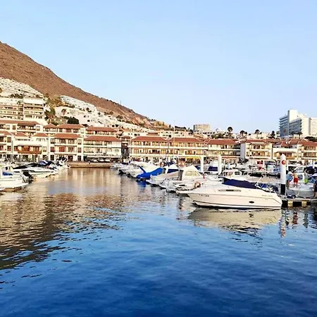 For 4 People In Tenerife, Cleaning Included Apartmán *
